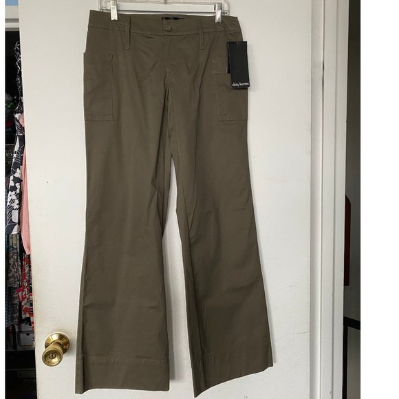 DAISY FUENTES Khaki Lightweight Wide Leg Pants - Picture 1 of 8